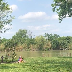 Meet your Posher, Celina